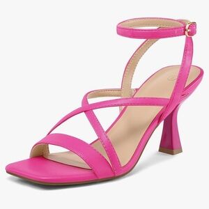 My soft Elegant Pink Strappy Heels size 7